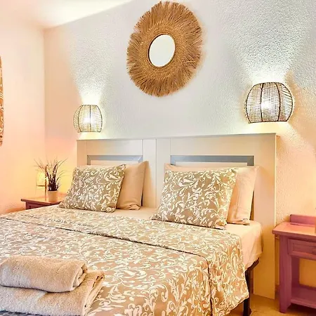 Apartman Lovely On Frontline Of Tenerife Beach! *